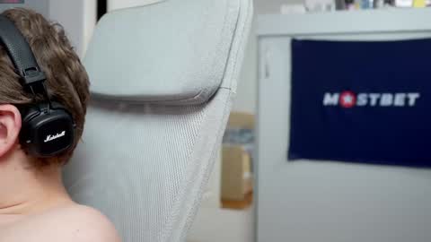 CUSTOM PHOTOS AND VIDEOS -  online show from 24, 12, 2024