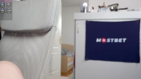 CUSTOM PHOTOS AND VIDEOS -  online show from 27, 12, 2024