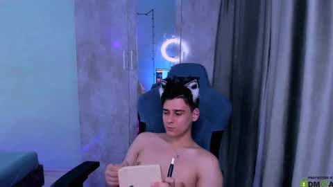 Foxicfu online show from 7, 3, 2025