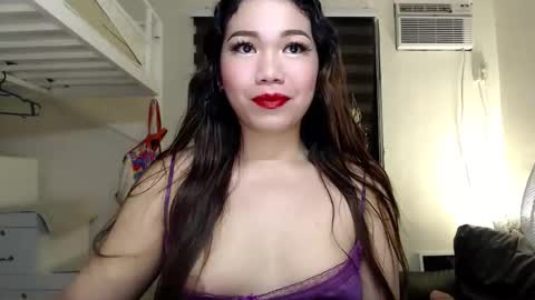 Snapshot of foxieeealona chatting on 14, 9, 2025 Alicia Baby online show from 14, 9, 2025