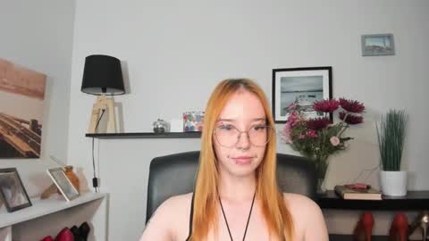 Snapshot of foxsonya chatting on 8, 6, 2026 Sonya online show from 8, 6, 2026