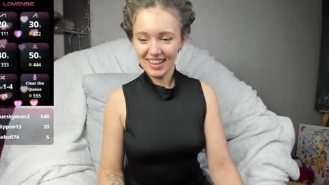 Snapshot of foxy_blond chatting on 30, 1, 2025 Foxy online show from 30, 1, 2025