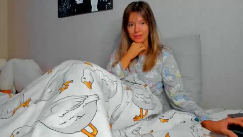 Foxy online show from 5, 11, 2025