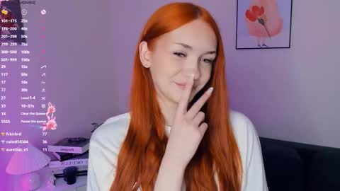 Snapshot of foxy_blush chatting on 22, 12, 2025 Eva online show from 22, 12, 2025