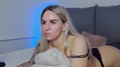 Foxy Kimmi online show from 29, 11, 2025