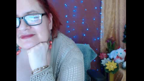 Snapshot of foxydesiree chatting on 19, 12, 2025 foxydesiree online show from 19, 12, 2025