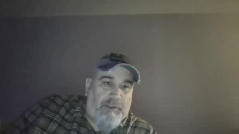 Snapshot of foxyfang chatting on 7, 1, 2025 foxyfang online show from 7, 1, 2025