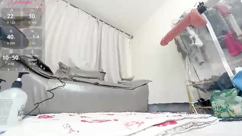 yiyi online show from 24, 2, 2026