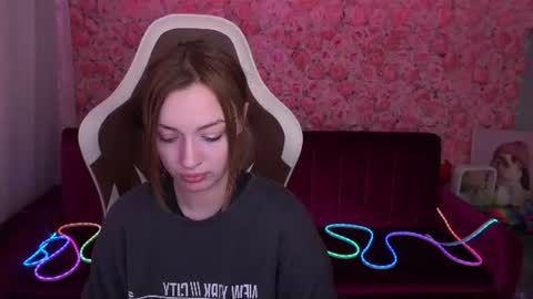 Snapshot of foxymayy chatting on 20, 6, 2026 Maya online show from 20, 6, 2026