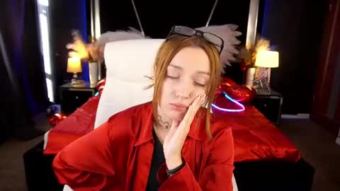 Snapshot of foxymayy chatting on 23, 6, 2026 Maya online show from 23, 6, 2026