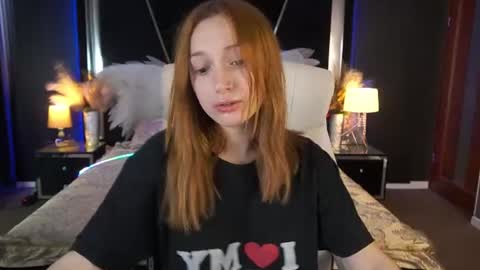 Snapshot of foxymayy chatting on 24, 6, 2026 Maya online show from 24, 6, 2026