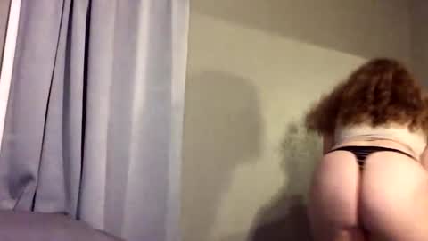 Snapshot of foxyred63 chatting on 15, 6, 2026 foxyred63 online show from 15, 6, 2026