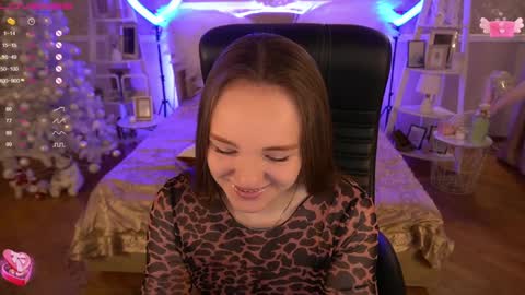 Snapshot of foxyshyyy chatting on 4, 12, 2024 Inna online show from 4, 12, 2024