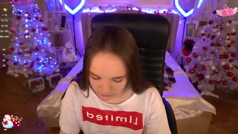 Snapshot of foxyshyyy chatting on 18, 12, 2024 Inna online show from 18, 12, 2024