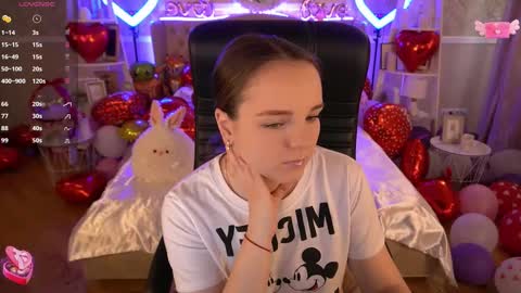 Snapshot of foxyshyyy chatting on 28, 2, 2025 Inna online show from 28, 2, 2025