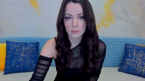 Foxy online show from 2, 2, 2025