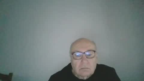 Snapshot of fra94 chatting on 12, 12, 2024 fra94 online show from 12, 12, 2024