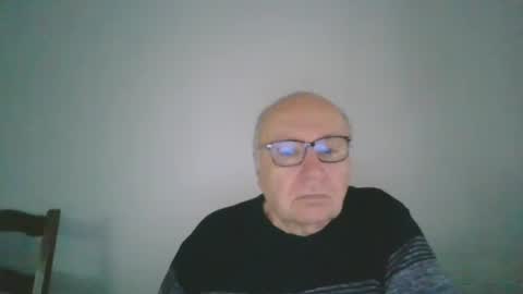 Snapshot of fra94 chatting on 18, 12, 2024 fra94 online show from 18, 12, 2024