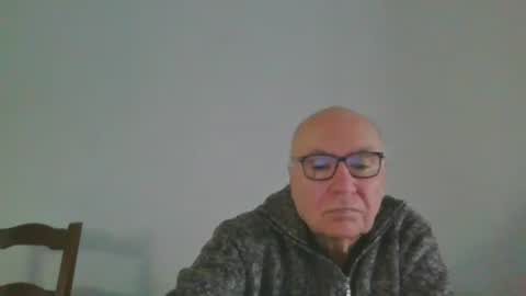 Snapshot of fra94 chatting on 13, 1, 2025 fra94 online show from 13, 1, 2025