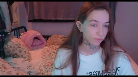 Snapshot of fran_bow chatting on 5, 6, 2026 fran_bow online show from 5, 6, 2026