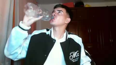 franccesco_699 online show from 23, 12, 2024