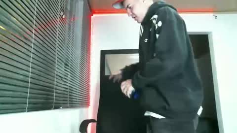 franccesco_699 online show from 23, 1, 2025