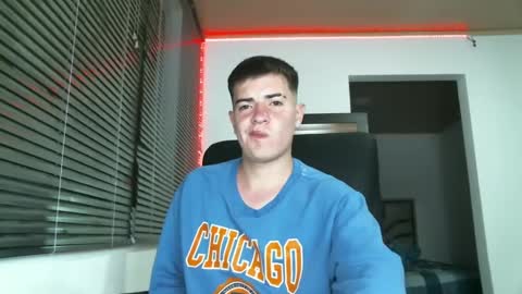 franccesco_699 online show from 12, 2, 2025