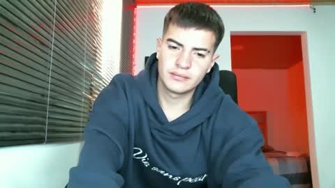 franccesco_699 online show from 19, 2, 2025