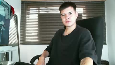 franccesco_699 online show from 2, 3, 2025