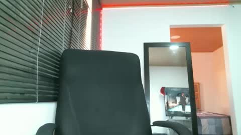 franccesco_699 online show from 9, 3, 2025