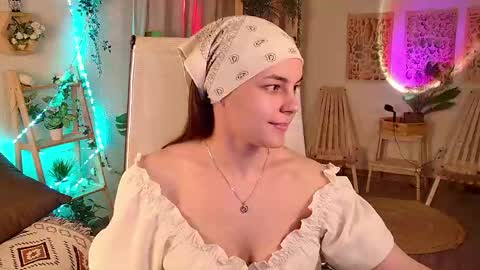 Snapshot of francescacavaliere chatting on 16, 5, 2026 Francesca online show from 16, 5, 2026