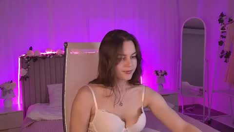 Snapshot of francescacavaliere chatting on 26, 5, 2026 Francesca online show from 26, 5, 2026