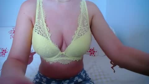 franceskcaa online show from 3, 1, 2025