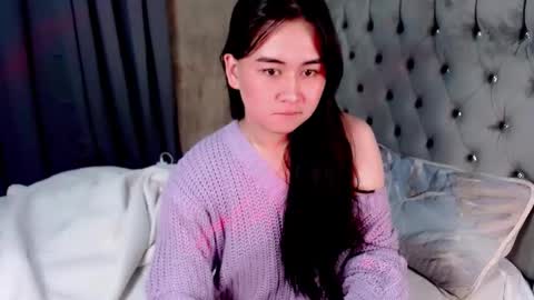 LOVE online show from 8, 3, 2025