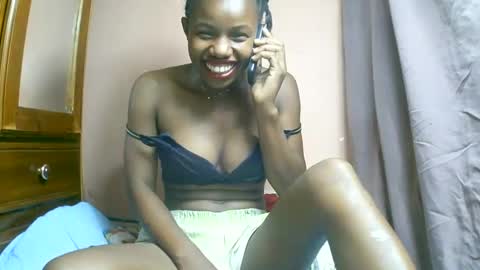 Snapshot of franciefrancie chatting on 3, 3, 2025 francilla online show from 3, 3, 2025