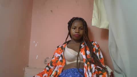 Snapshot of franciefrancie chatting on 10, 3, 2025 francilla online show from 10, 3, 2025