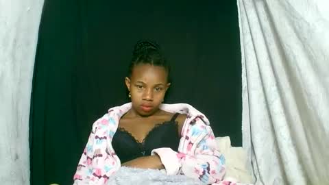 Snapshot of franciefrancie chatting on 25, 9, 2025 francilla online show from 25, 9, 2025