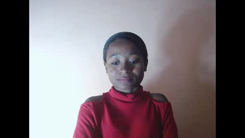 Snapshot of francine925426 chatting on 11, 11, 2025 francine925426 online show from 11, 11, 2025