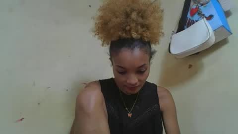 Snapshot of francinoli chatting on 25, 5, 2026 Francinoli online show from 25, 5, 2026
