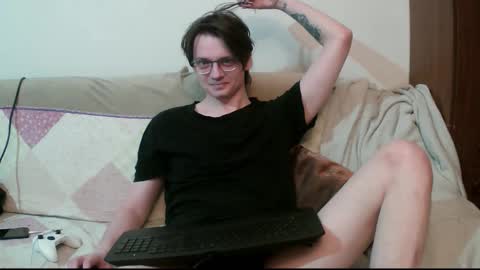 Snapshot of francisgray chatting on 8, 3, 2026 Frank online show from 8, 3, 2026