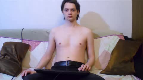 Snapshot of francisgray chatting on 12, 4, 2026 Frank online show from 12, 4, 2026