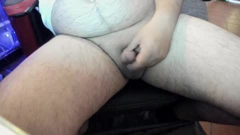 Snapshot of francoisroy chatting on 1, 1, 2025 Juan online show from 1, 1, 2025