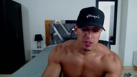 Frank online show from 28, 2, 2025