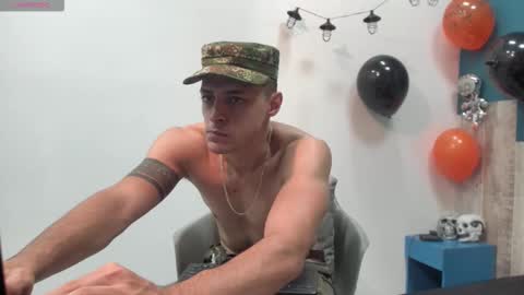 Snapshot of frank_millers chatting on 22, 10, 2025 Frank online show from 22, 10, 2025