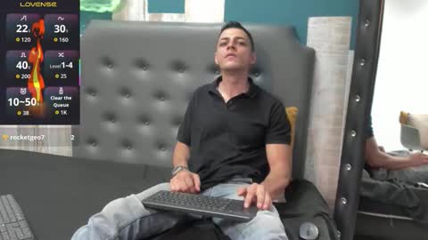 Snapshot of frank_millers chatting on 23, 10, 2025 Frank online show from 23, 10, 2025