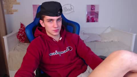 Snapshot of frank_mooree chatting on 19, 1, 2025 Frank online show from 19, 1, 2025