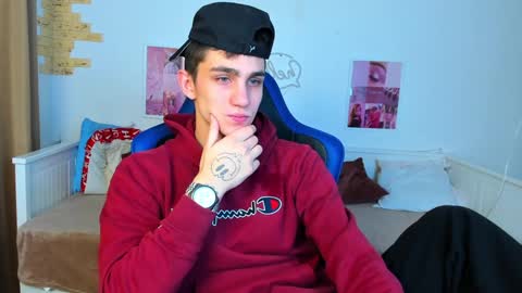 Snapshot of frank_mooree chatting on 29, 1, 2025 Frank online show from 29, 1, 2025