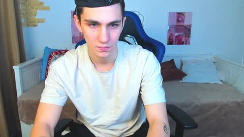 Snapshot of frank_mooree chatting on 29, 1, 2025 Frank online show from 29, 1, 2025