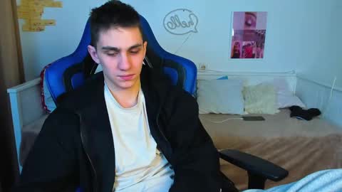 Snapshot of frank_mooree chatting on 15, 2, 2025 Frank online show from 15, 2, 2025