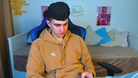 Snapshot of frank_mooree chatting on 17, 2, 2025 Frank online show from 17, 2, 2025